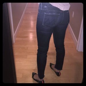 MOTHER LOOKER denim ankle fray jeans size 28!